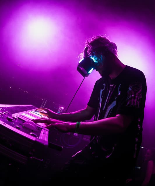 Virtual Riot